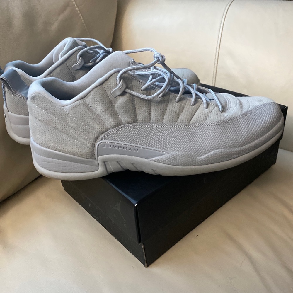 Jordan 12 Retro Low Wolf Grey shoes 308317-002